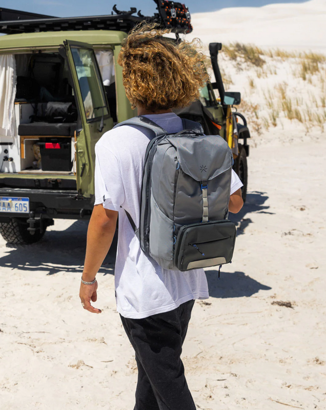 Nook Backpack Frost Grey