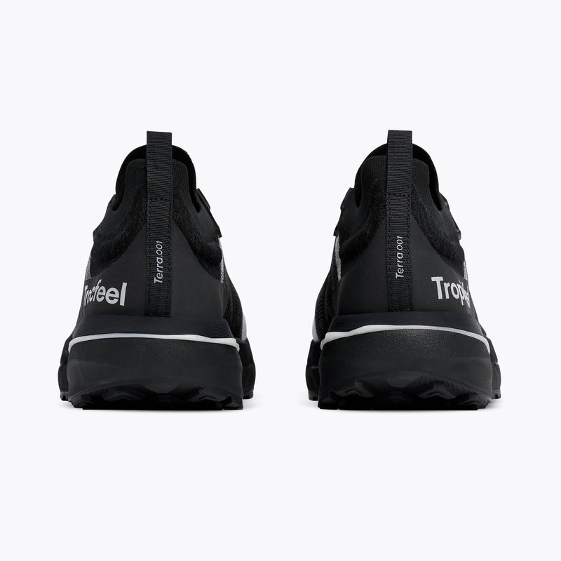 Terra.001 أسود أساسي