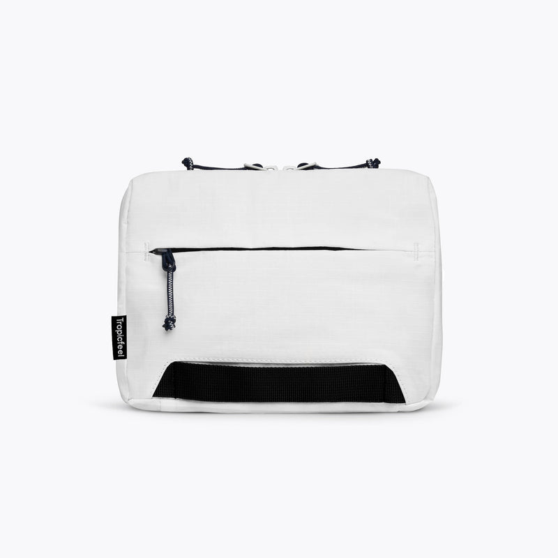SEE™ ProLite Toiletry Bag Windy White