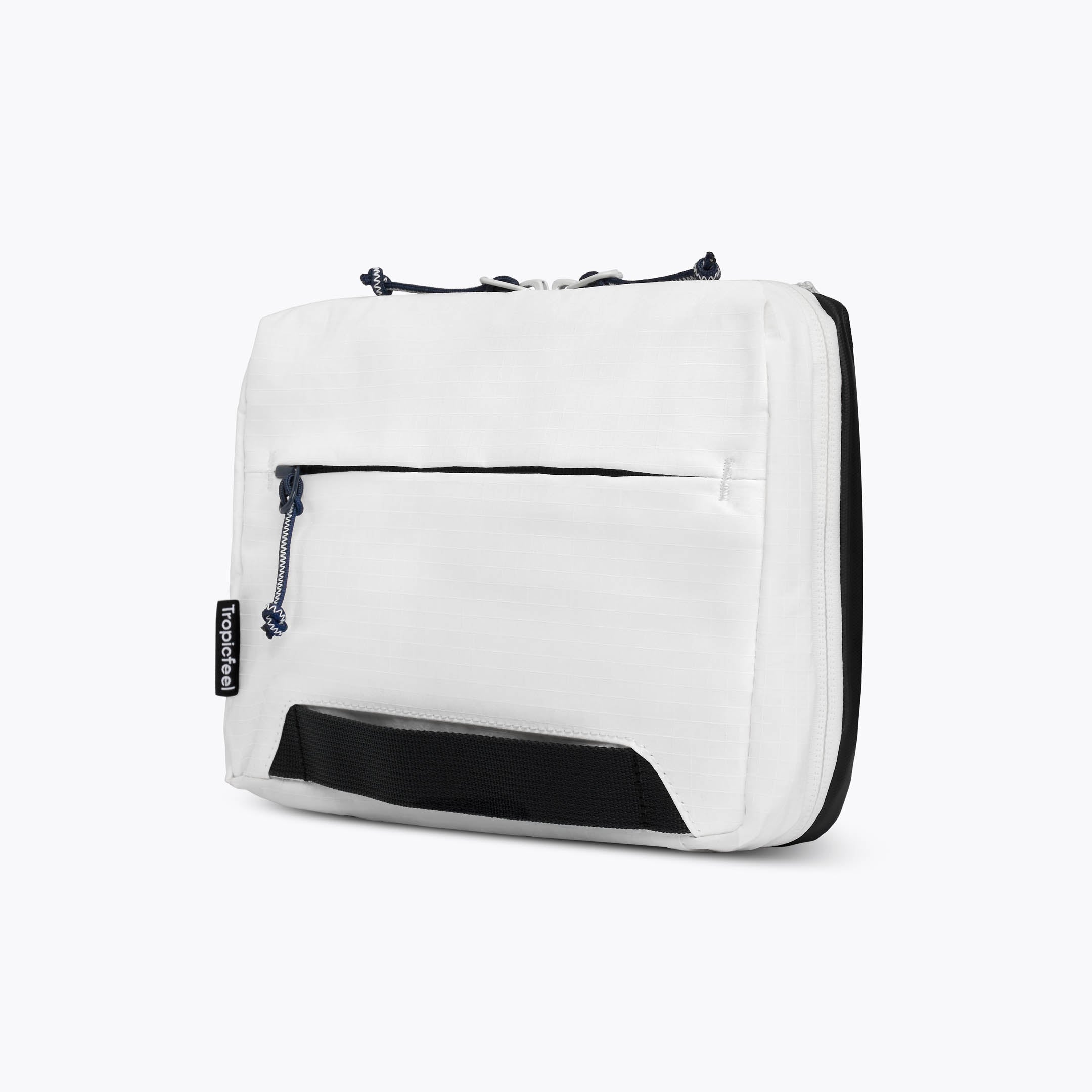 SEE™ ProLite Toiletry Bag Windy White