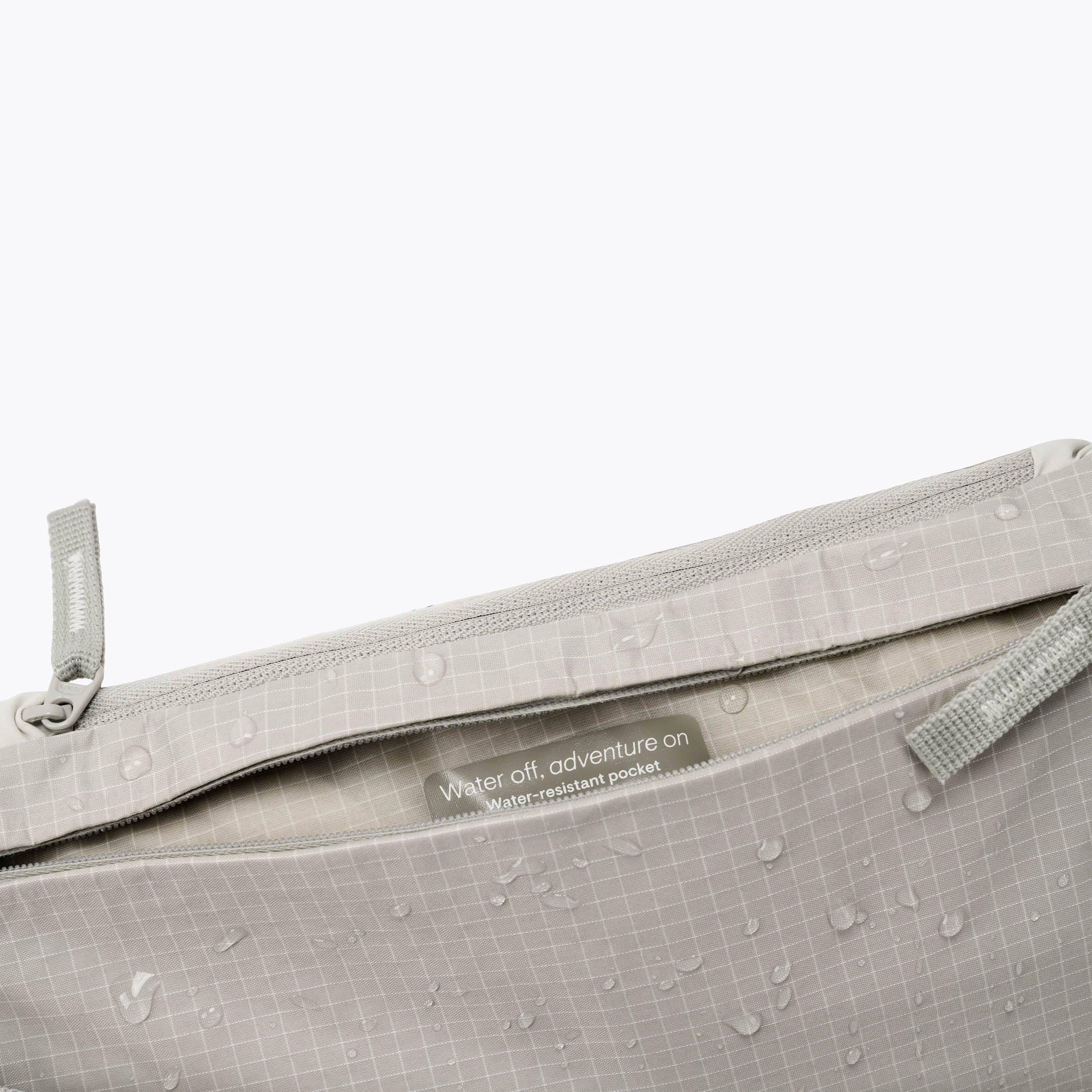 Twig Sling Bag Silver Cream