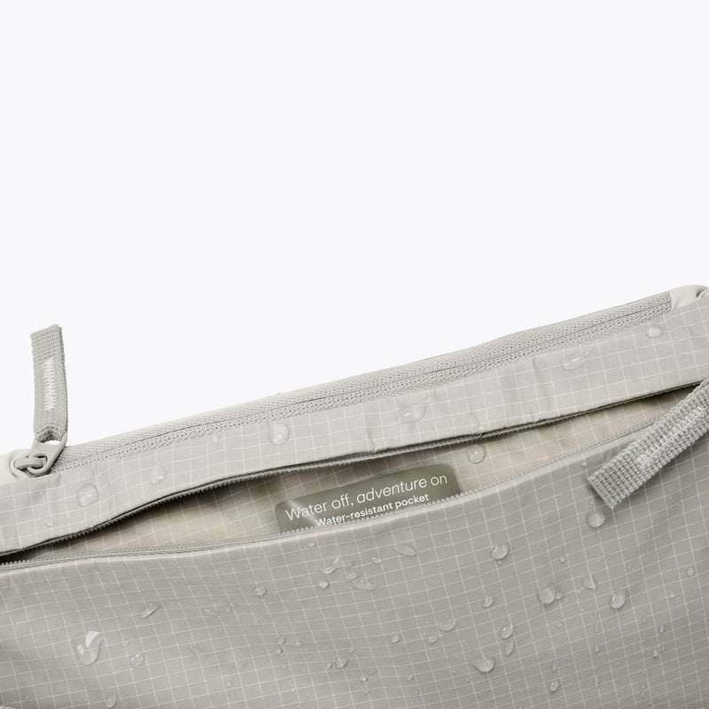 Twig Sling Bag Silver Cream